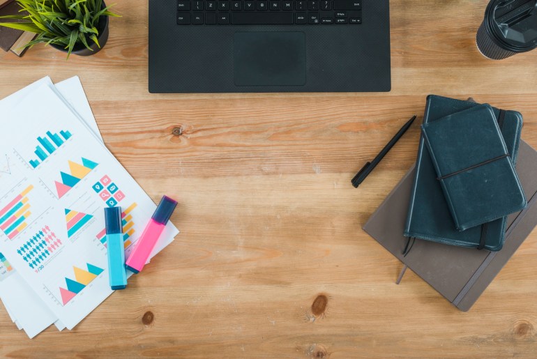 respondendo pesquisa de satisfação